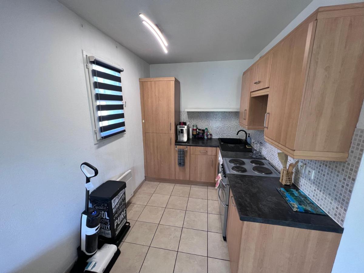 Appartement T2 Avec Jardin Prive, Piscine Et Barbecue ลอร์เกส ภายนอก รูปภาพ